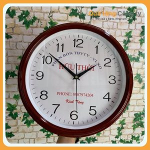 Đồng hồ viền nâu in logo