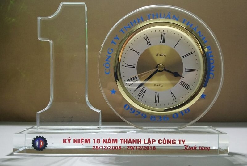 quà kỷ niệm thành lập công ty